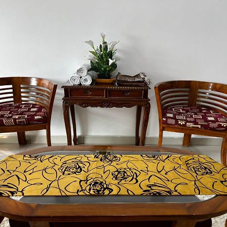 Ilsham Guest House @ Seroja Hills Bbst Sepang Luaran gambar