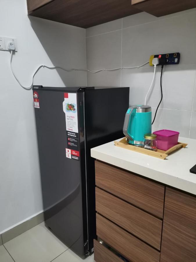Ilsham Guest House @ Seroja Hills Bbst Sepang Luaran gambar